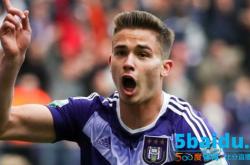 包含转折点纽卡斯尔战术微调，德国杯清晨攻防权衡，管理层满意，赛程密集仍需轮换的词条爱游戏